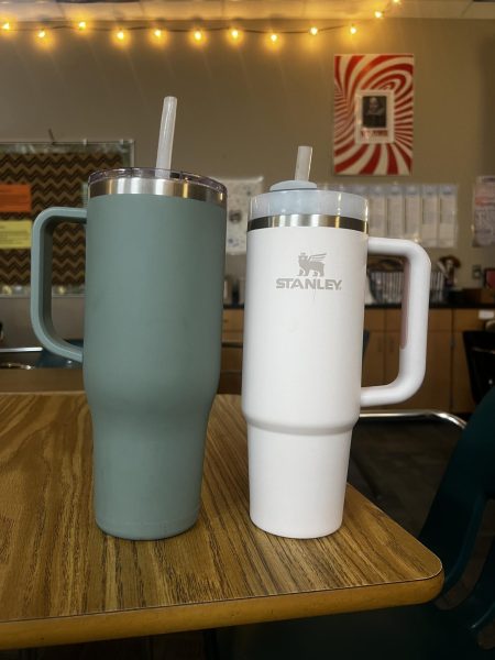 The rise of the giant tumblers; the dupes and the reals. 