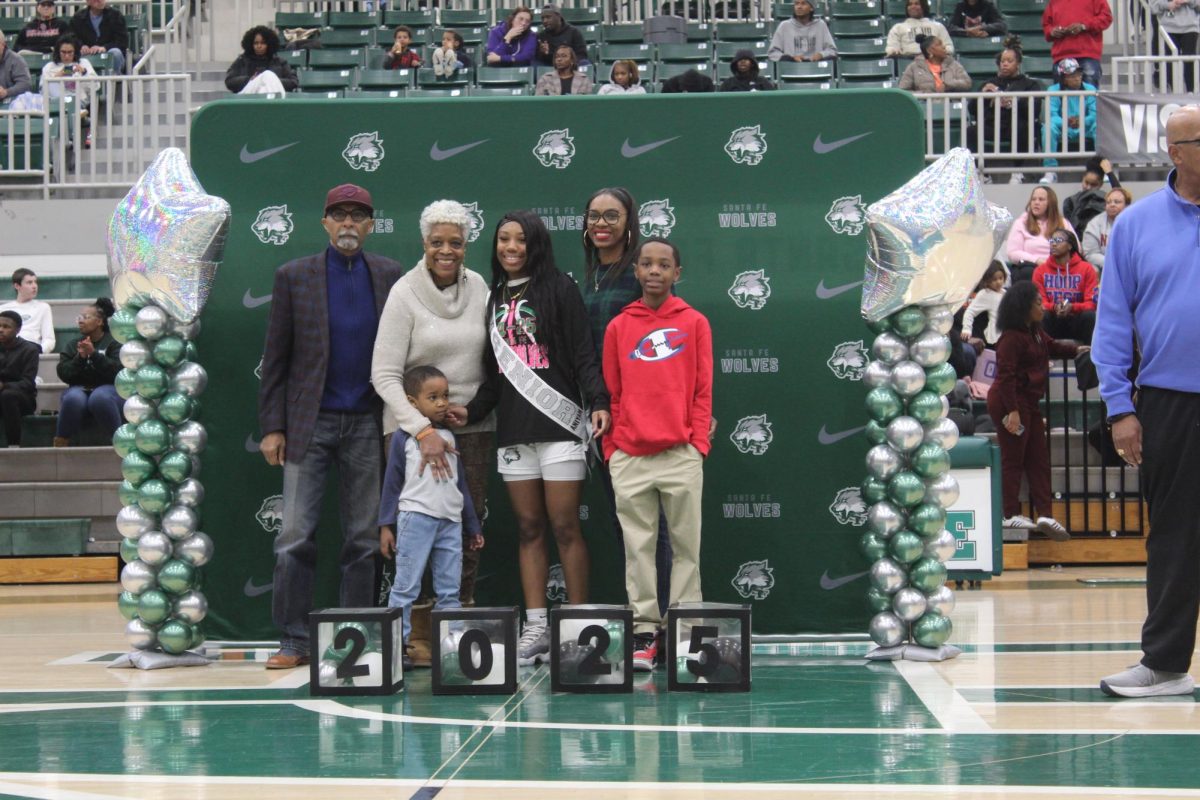 Aniyah Burney with family.